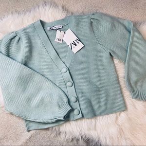 NWT ZARA knit cardigan with buttons